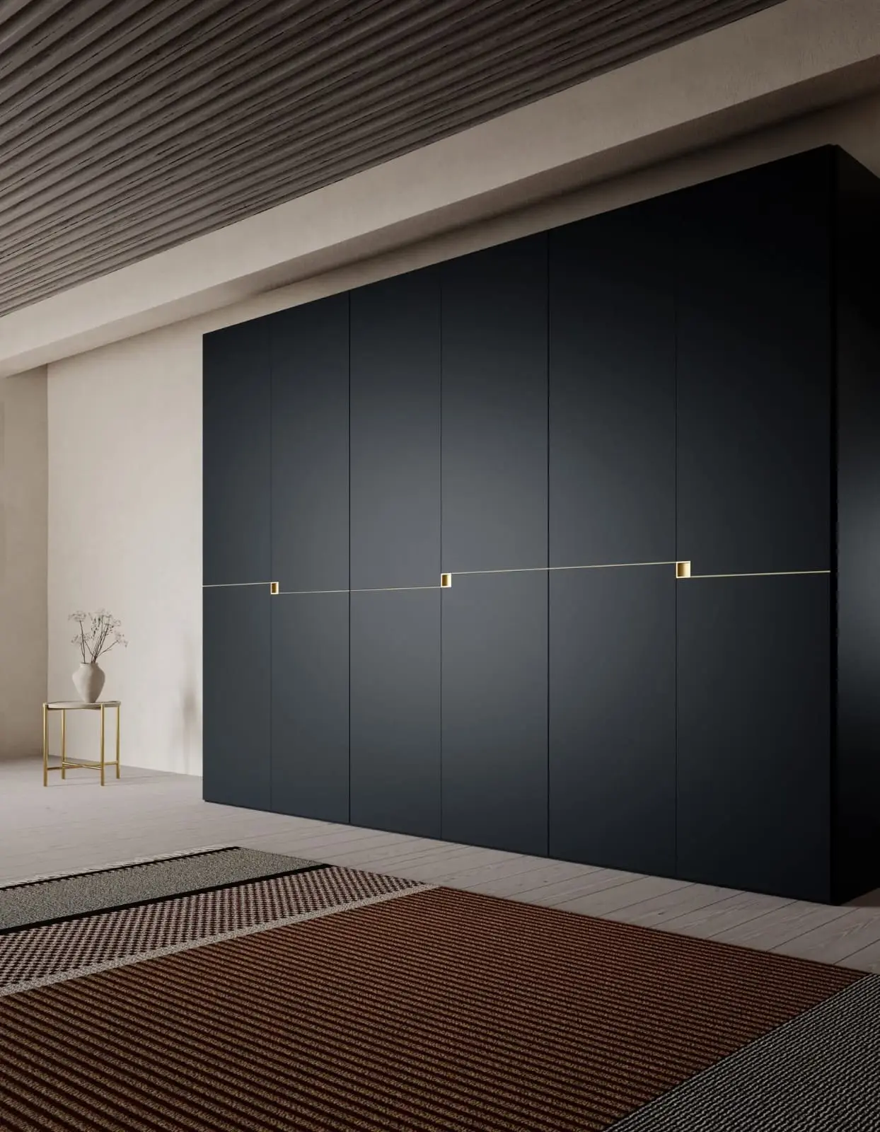 Armadio su misura con ante blu opaco e dettagli in ottone, design minimal per zona notte